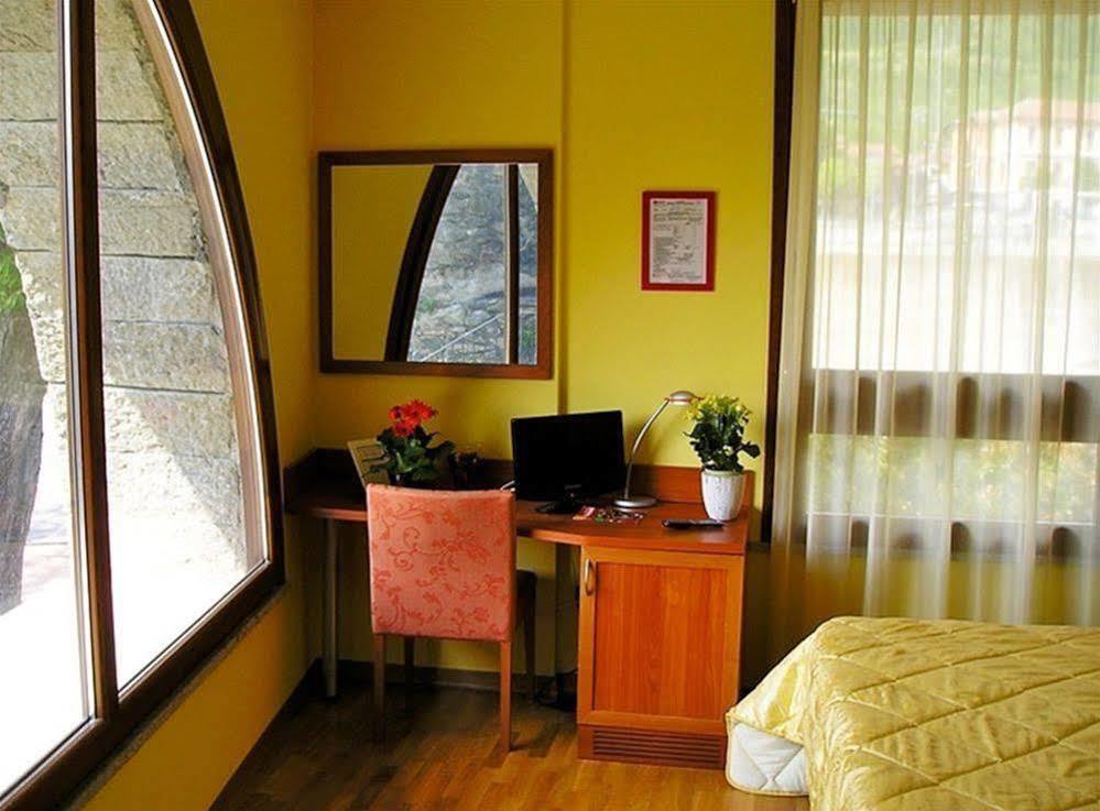 Massi Hotel Bruzolo Esterno foto